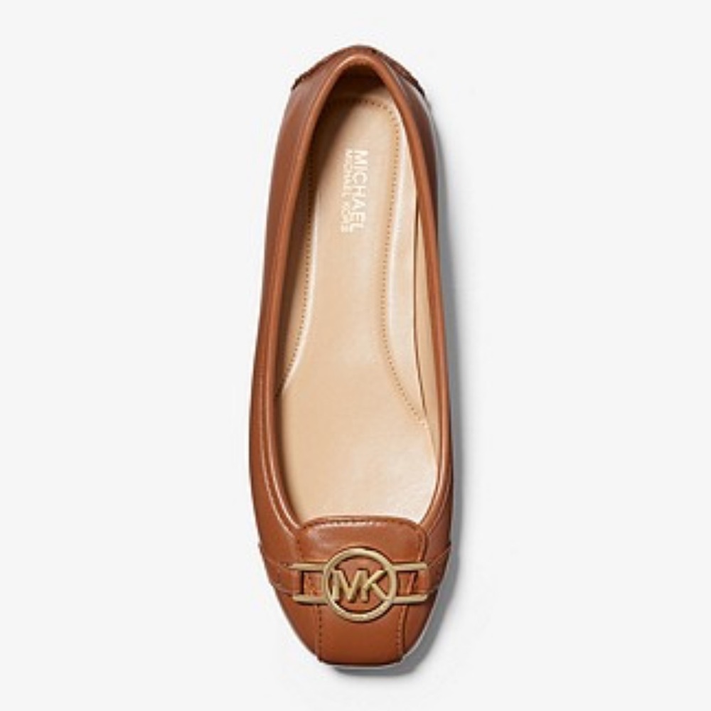 BNWT MICHAEL KORS Tracee Leather Moccasins